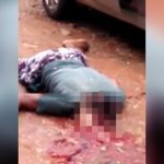 【閲覧注意】ショットガンで頭を割られて殺された男のグロ動画。