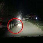 【衝撃映像】人を轢いたことに気づかずにタイヤに挟んだまま引きずり続けるトラックの映像。