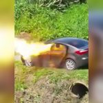 妻の目の前で車にガソリンぶち撒けて自殺する男の映像。