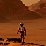 火星に降り立った探査車が撮影した大地の映像