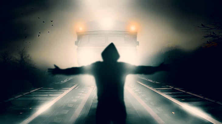 【閲覧注意】電車に轢かれて”両脚切断された状態”で生き延びてしまった男（動画）