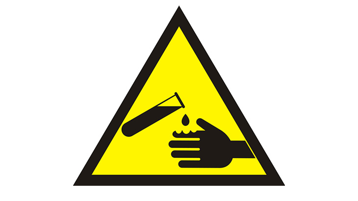 【閲覧注意】酸をかけられてしまうアシッド・アタックを受けた女性の顔、剥がれてしまう･･･（動画）