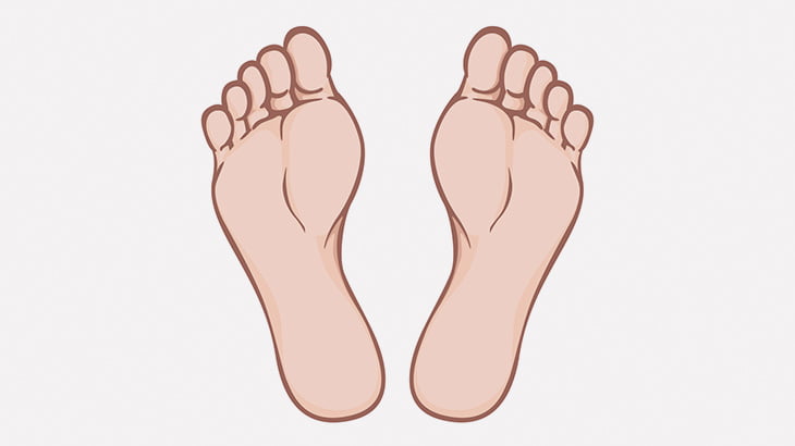 【閲覧注意】足の裏をウジ虫に食われてるからアップで撮影してみた（動画）