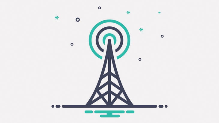 タワーの?上で彼女にフェラチオさせる男（動画）