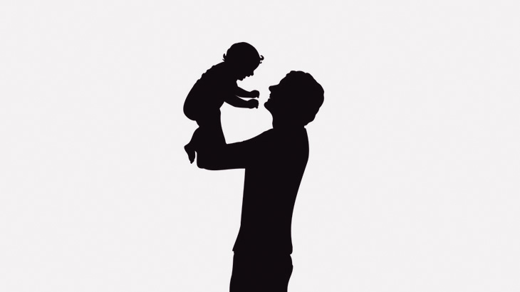 障害を持って生まれてきた我が子で遊ぶ父親（動画）