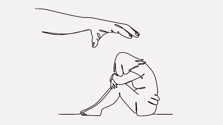 幼い女の子の目玉をえぐろうとする大人たち（動画）