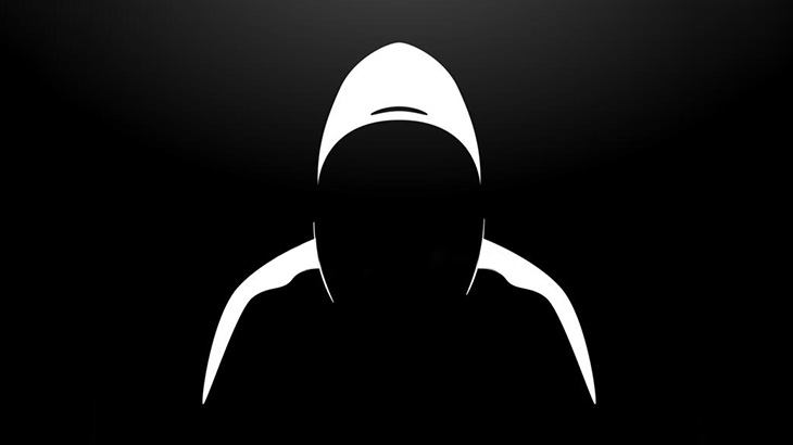 深夜の女性宅に突然やって来た男、気持ち悪すぎる･･･（動画）