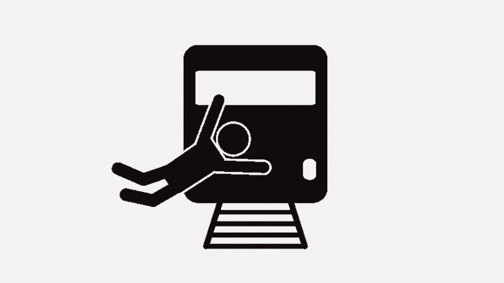 【閲覧注意】電車に轢かれた男の体、ヤバい･･･（動画）