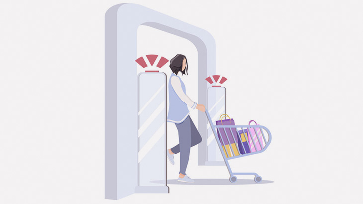 あまりにも大胆不敵な万引き女が撮影される（動画）