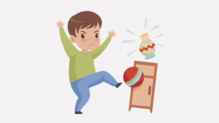 分からせなければならない6歳の男の子が撮影される（動画）