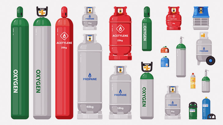 ガスボンベをいじってた男、民家を破壊してしまう（動画）