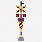 自転車に乗った男「電車来ないし線路渡っちゃお！」 → 轢かれかける（動画）