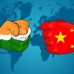 中国軍とインド軍、山岳部の国境で衝突（動画）