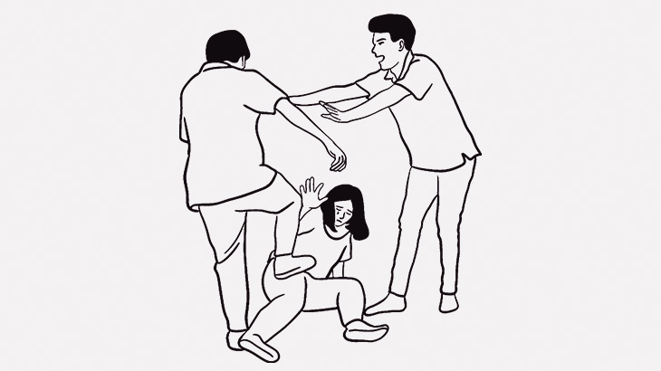 妻「わぁああぁああぁぁ！！！！」夫「うるせーバカ！」 → 蹴りまくる（動画）