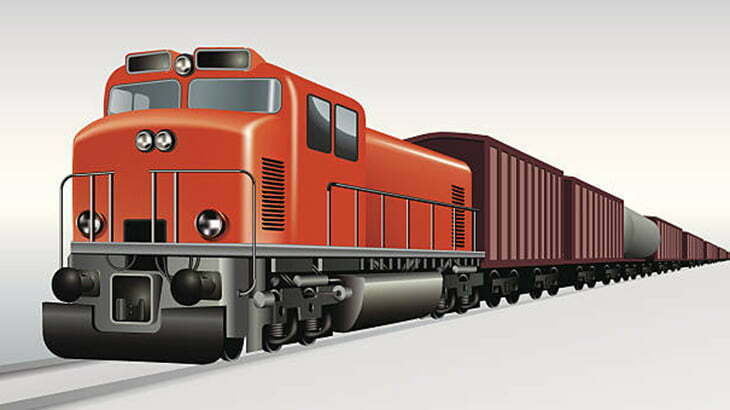 貨物列車にタダ乗りして移動する移民たちに食料を用意するボランティア団体（動画）