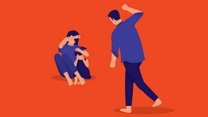 ＤＶ男が妻を殴りまくる → 子供はスマホ見ながら我関せず（動画）