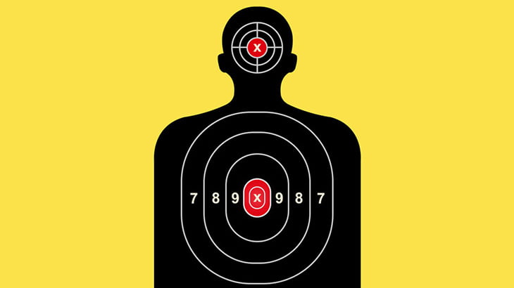 一般市民を撃たないようにするために行う警察官の射撃訓練（動画）