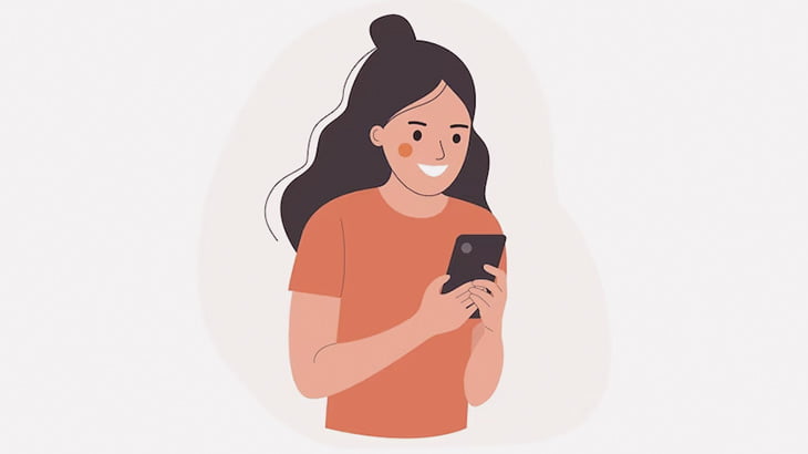 ボートに乗っていた女性、一瞬でスマホを奪われてしまう（動画）