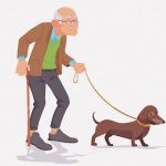 ゆっくりとしか歩けないおじいちゃんに合わせてあげるワンコの散歩（動画）