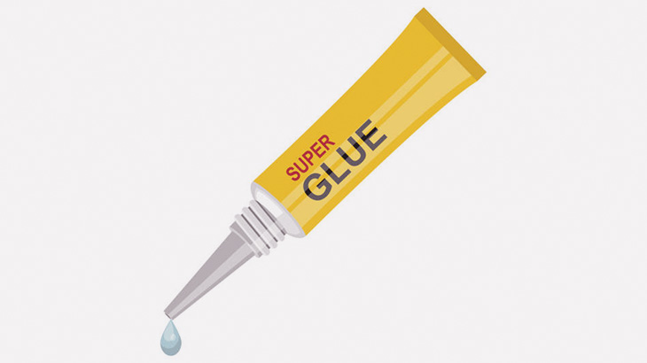 好奇心旺盛な男「口を瞬間接着剤でくっつけよう！」 → 即後悔