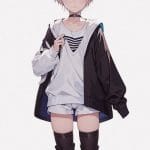 まるで女の子にしかみえない色白美肌な１６歳の男の娘